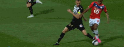 英超替补进球后被换下，特罗萨德成阿森纳队史第三人