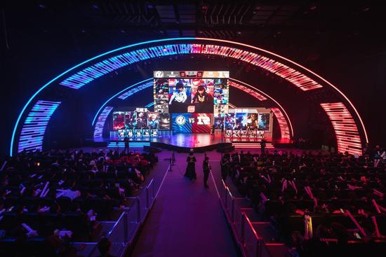 主场优势一 主场优势一